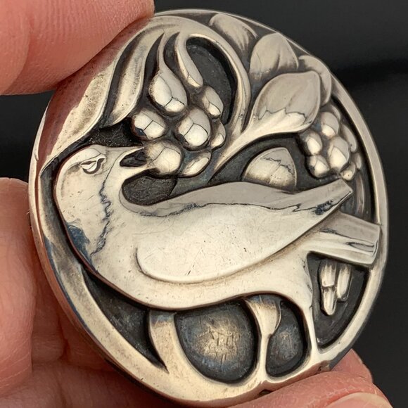 Georg Jensen Bird With Berries Sterling Silver #175 Brooch Denmark J904